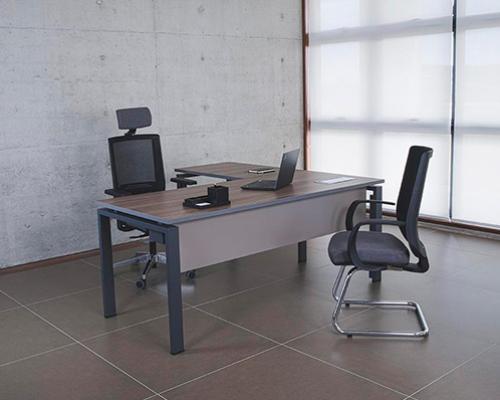 Mesa em L